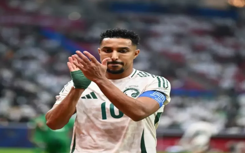 10 إحصائيات تاريخية.. سالم الدوسري يتوج أفضل لاعب عربي رغم الخروج